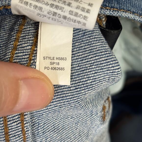 Madewell The High-Rise Slim Crop Boyjean: Knee-Rip Edition - Size 28 - Picture 8 of 8